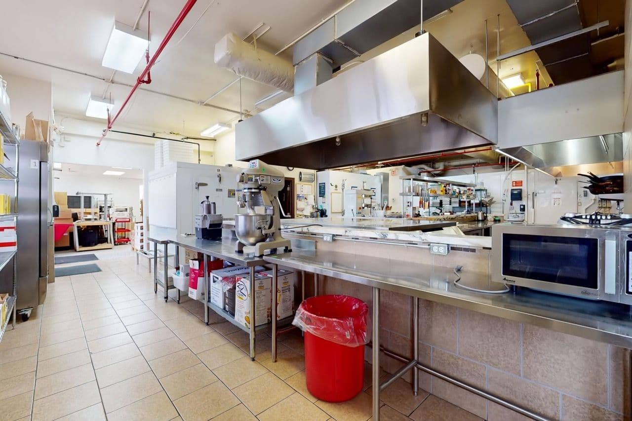 557 Dixon Road, Toronto W10, ON M9W 1A8