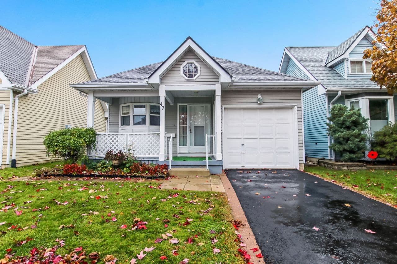 47 Seres Drive, Tillsonburg, ON N4G 5E9