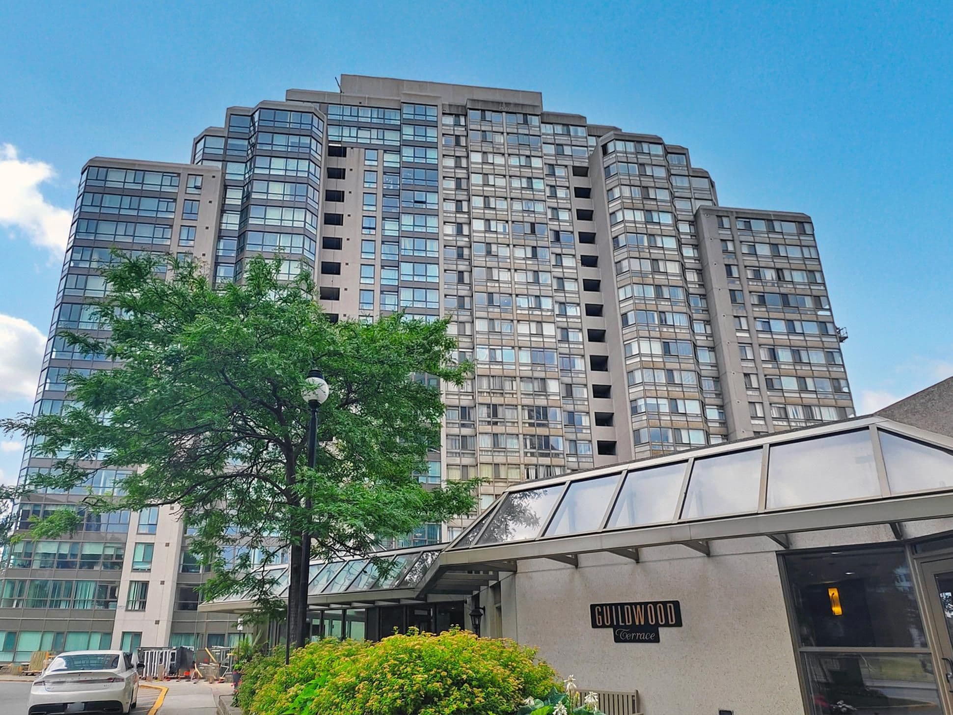 3233 Eglinton Avenue E 311, Toronto E08, ON M1J 3N6