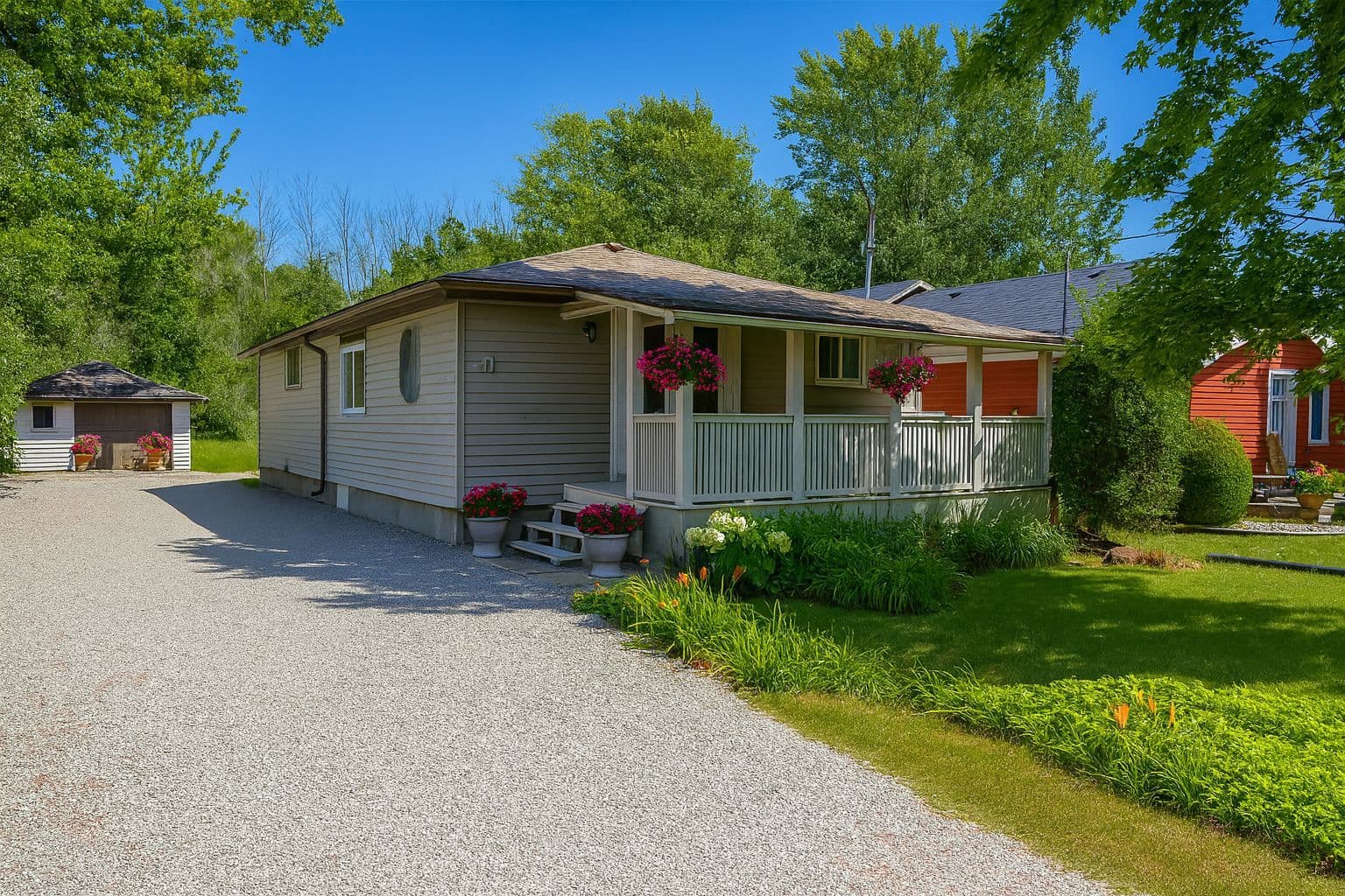 434 Crescent Road, Fort Erie, ON L2A 4P7