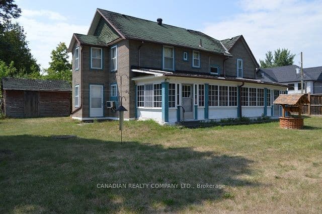 391 Raines Street, Georgina, ON L4P 3C8