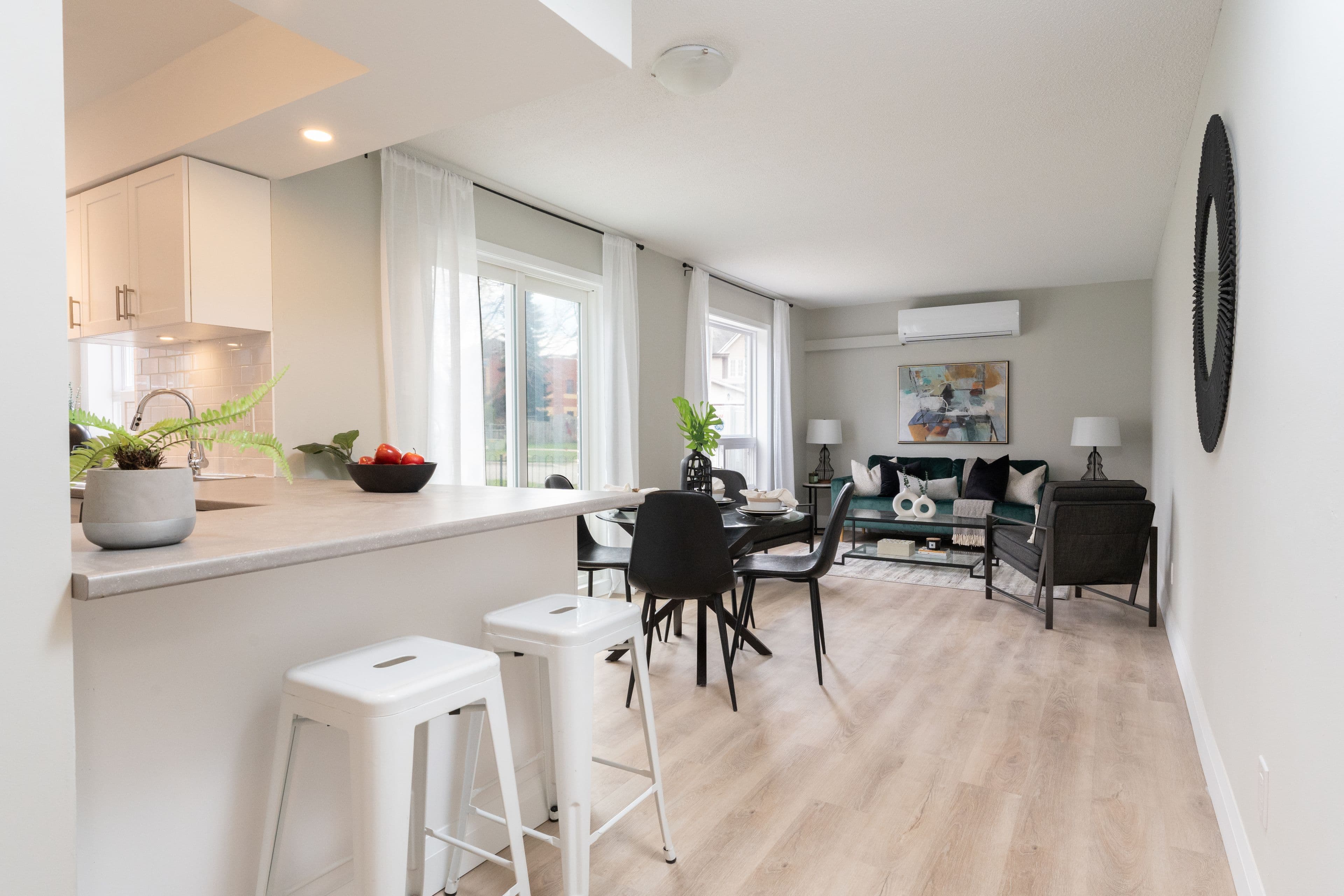 240 Ormond Drive D4, Oshawa, ON L1G 6T5