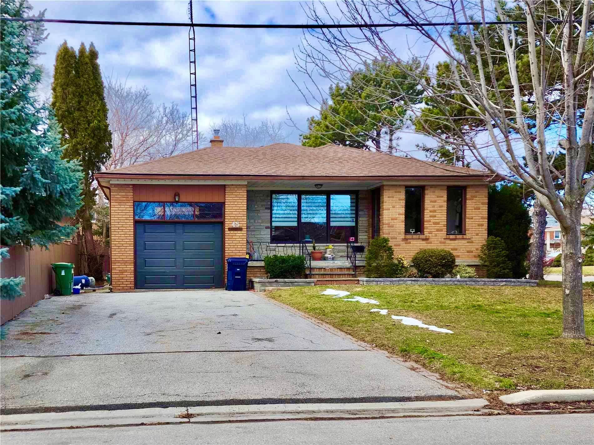 65 Dewlane Drive, Toronto C07, ON M2R 2P9