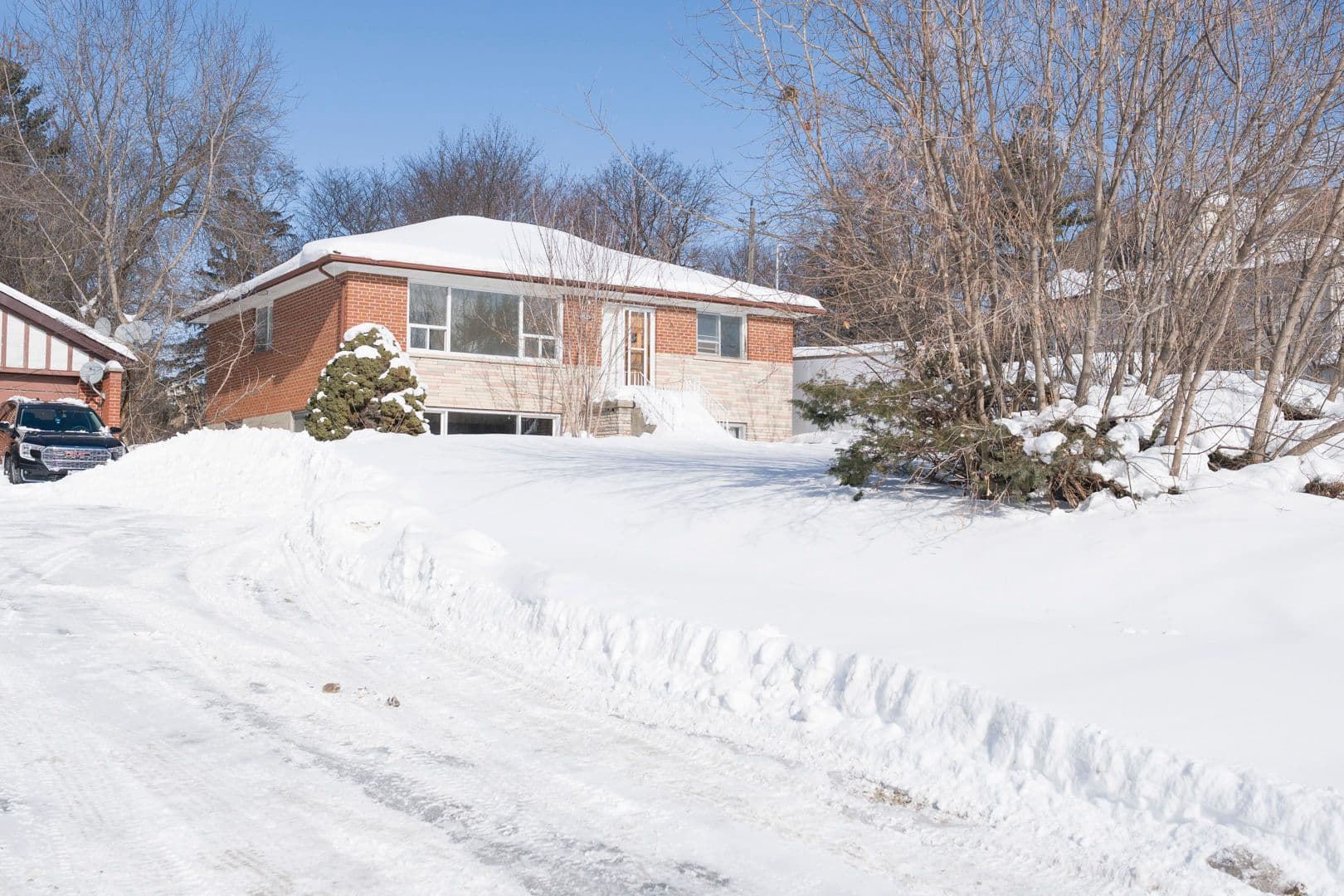 108 Garden Avenue, Richmond Hill, ON L4C 6M1