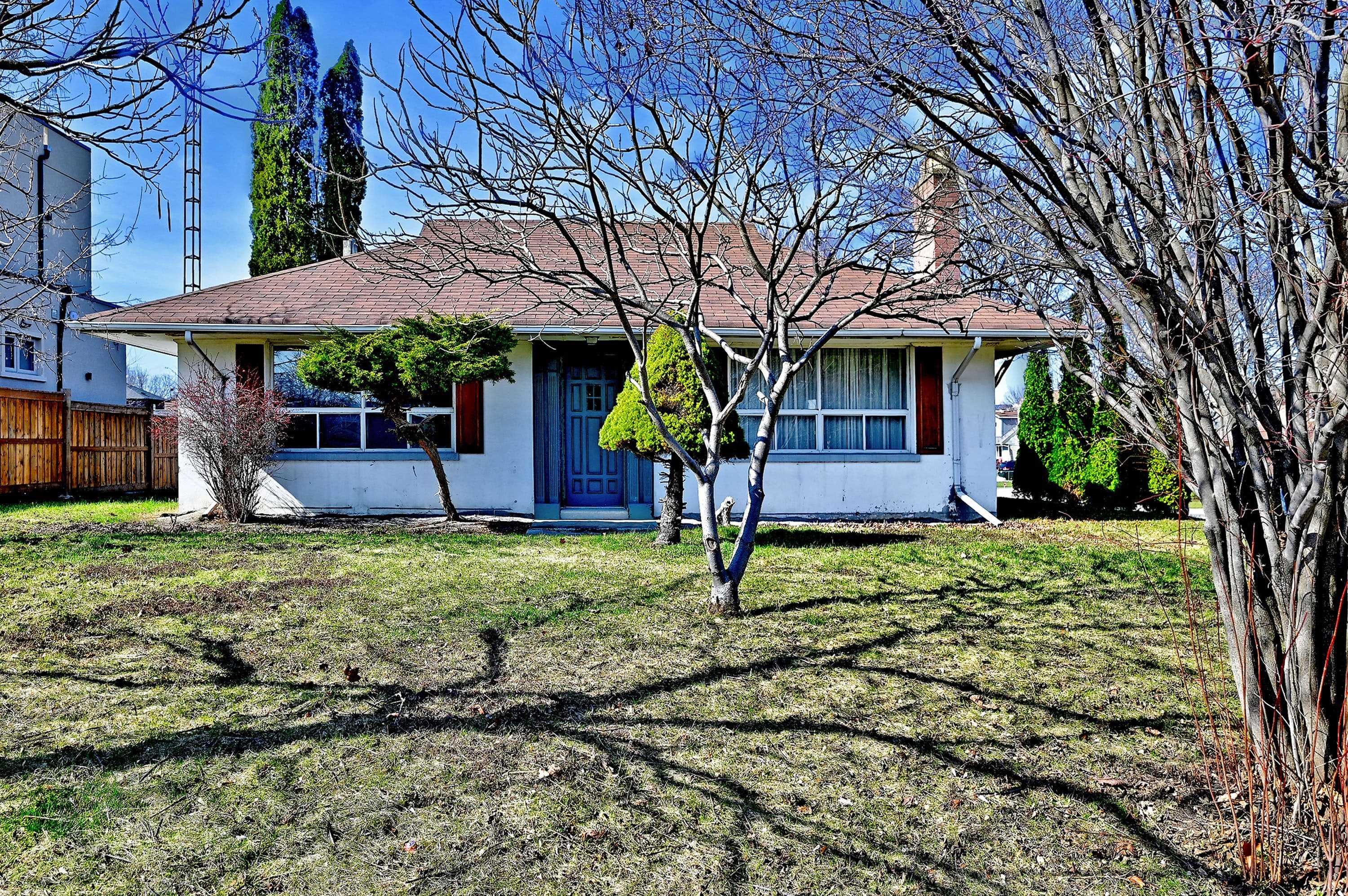 58 Harlow Crescent, Toronto W10, ON M9V 2Y5