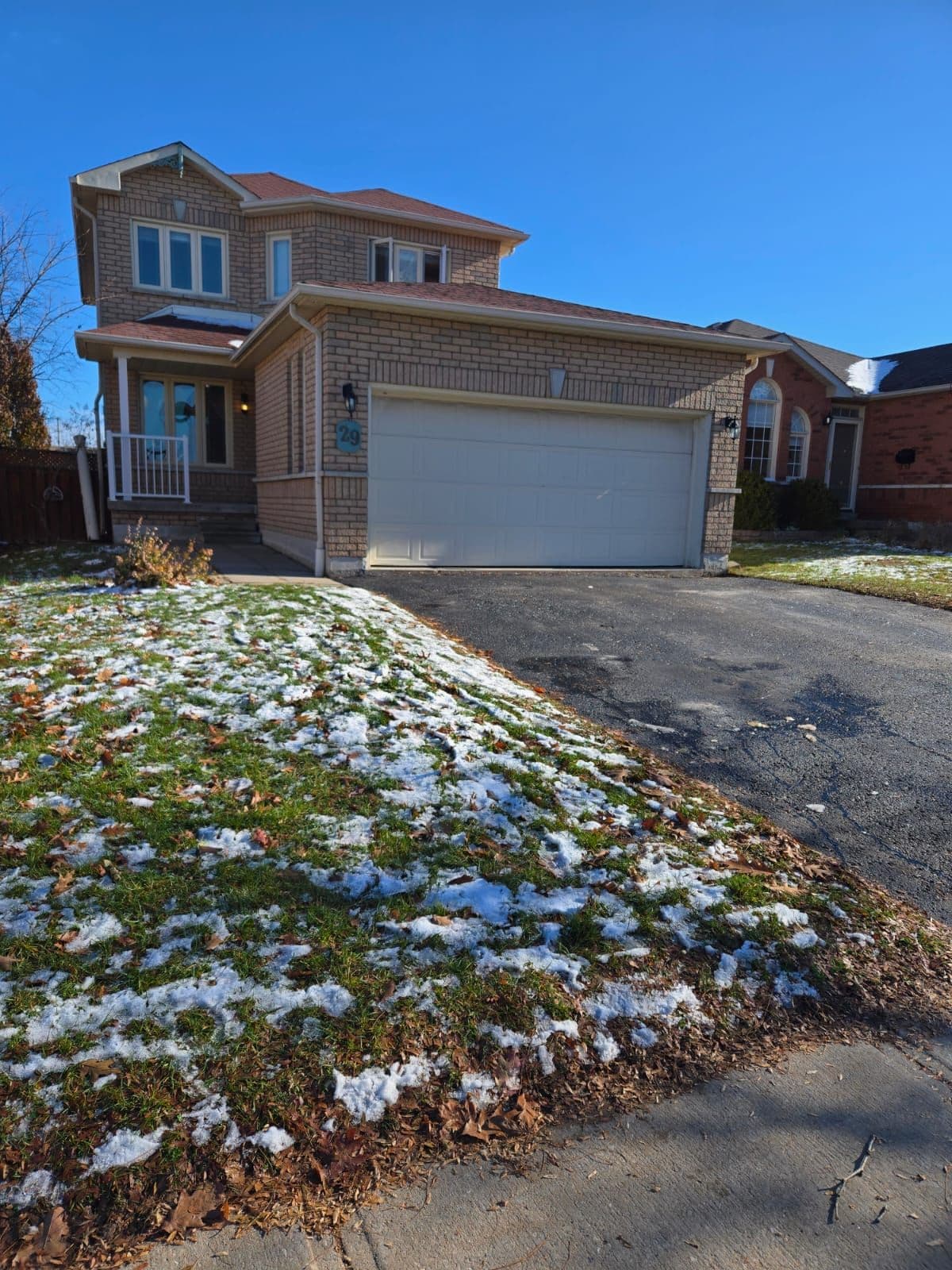29 Nicholson Drive, Barrie, ON L4N 8L7