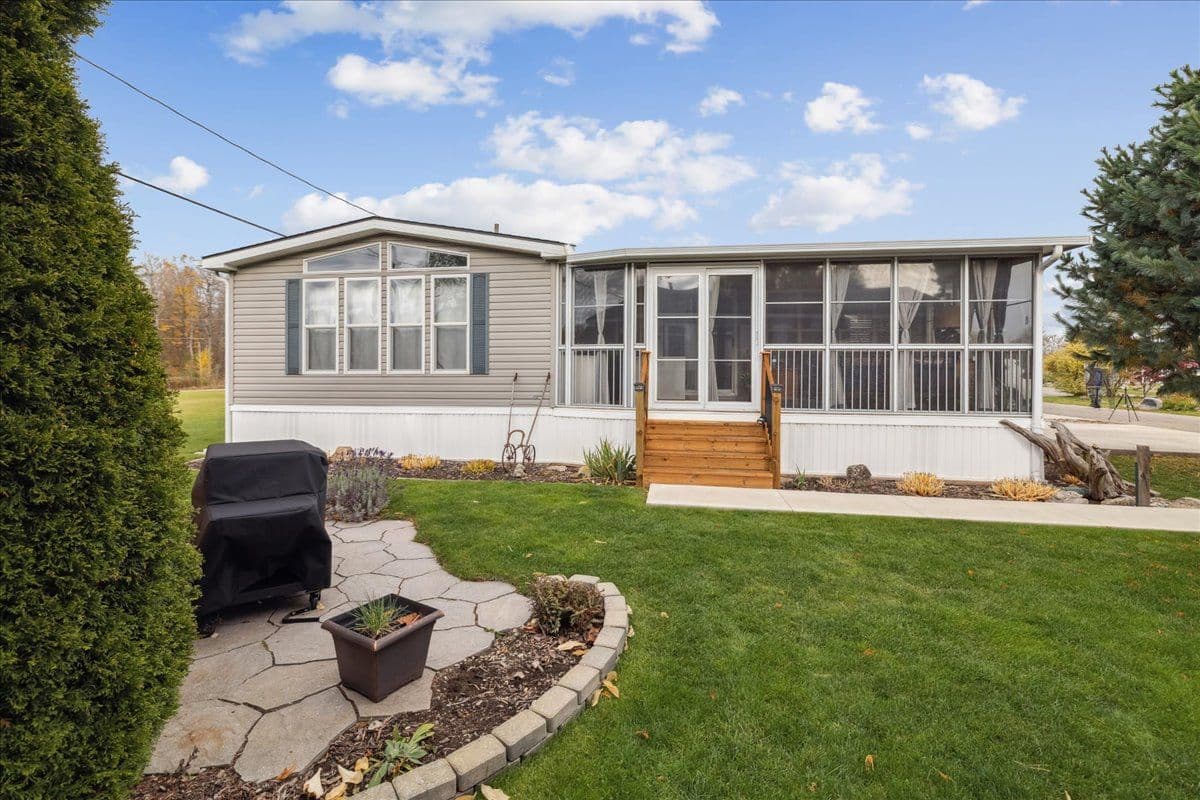 4449 Milburough Line 13 Spruce, Burlington, ON L7P 0C5
