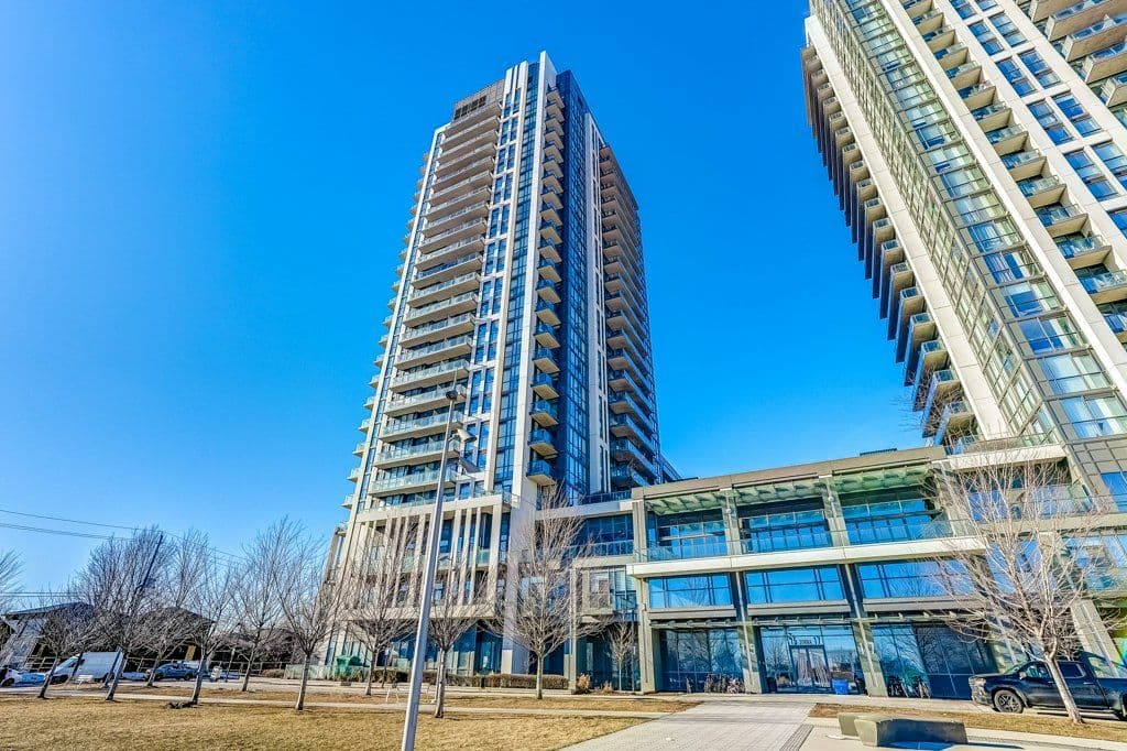 15 Zorra Street 209, Toronto W08, ON M8Z 4Z6