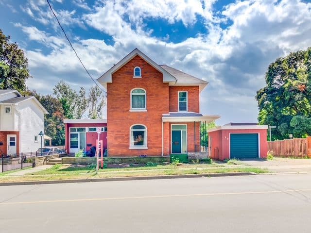 79 Queen Street, Clarington, ON L1C 1M5