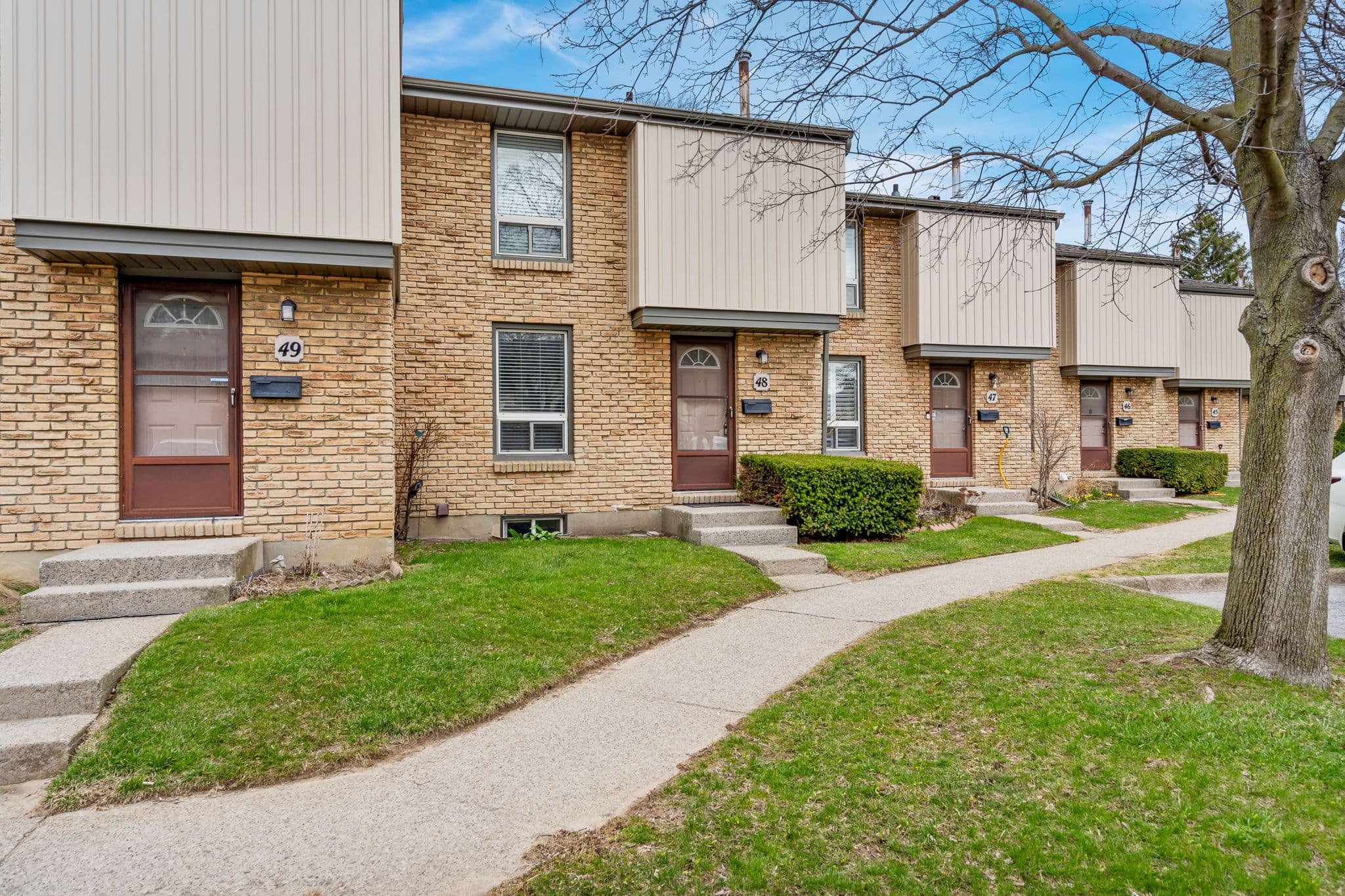 302 VINE Street 48, St. Catharines, ON L2M 7M6