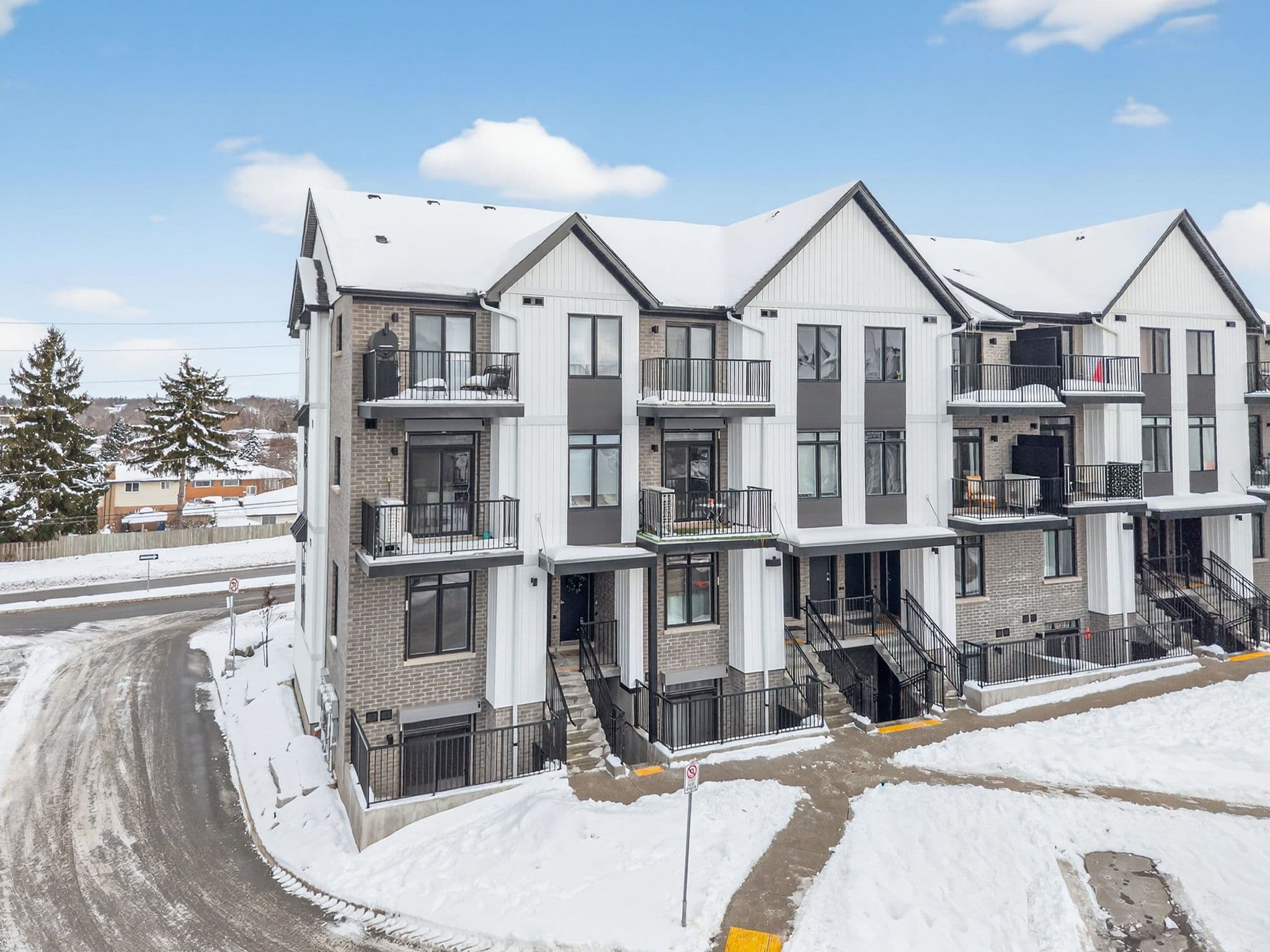 405 Myers Road 1, Cambridge, ON N1P 1J6