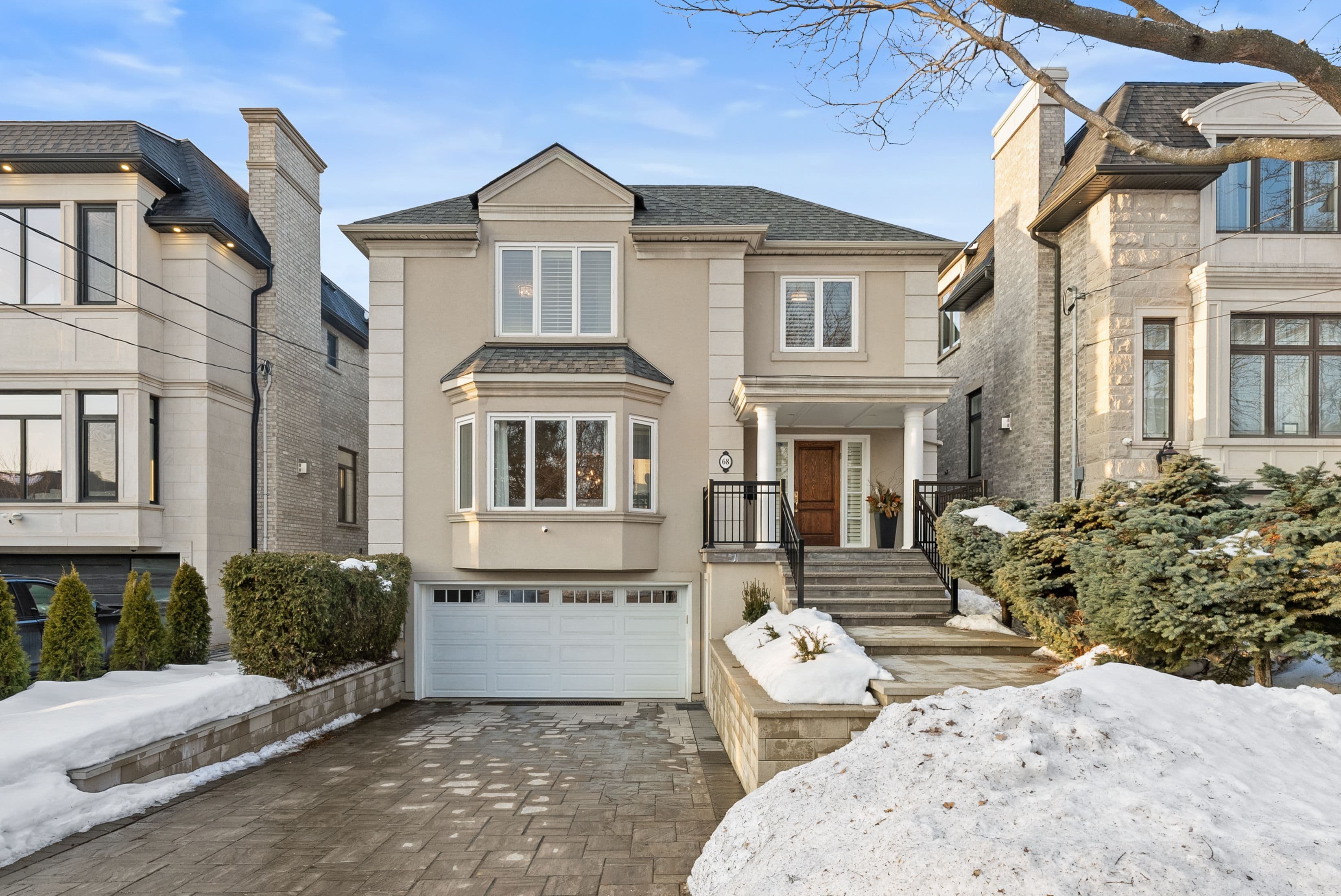 68 Carmichael Avenue, Toronto C04, ON M5M 2W7