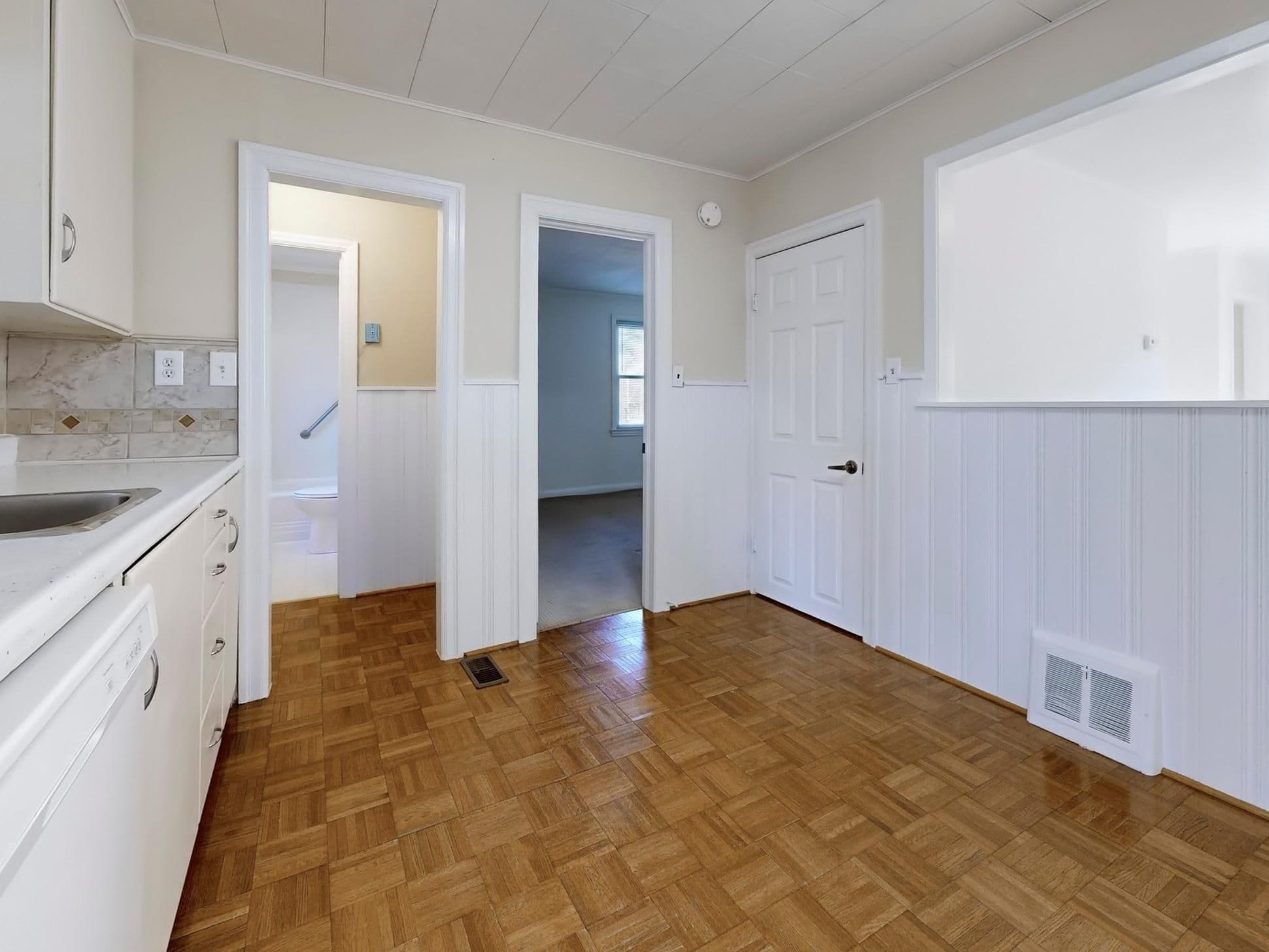 12 Rouge Street, Markham, ON L3P 1K6