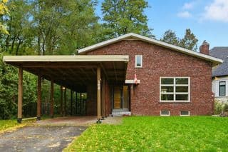 508 Cliffview Road, Pickering, ON L1W 2N9