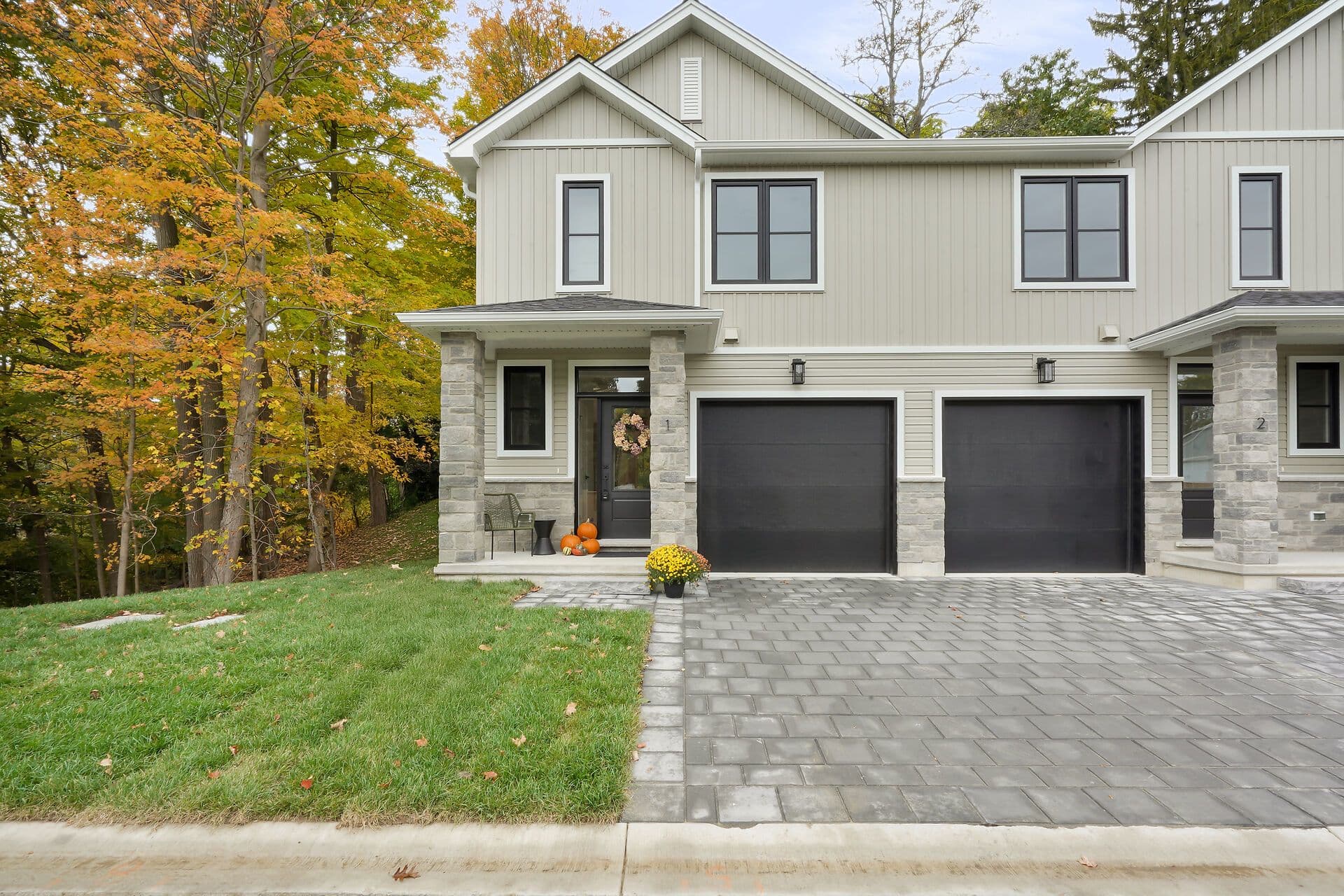 279 HILL Street 9, Central Elgin, ON N5L 0C4