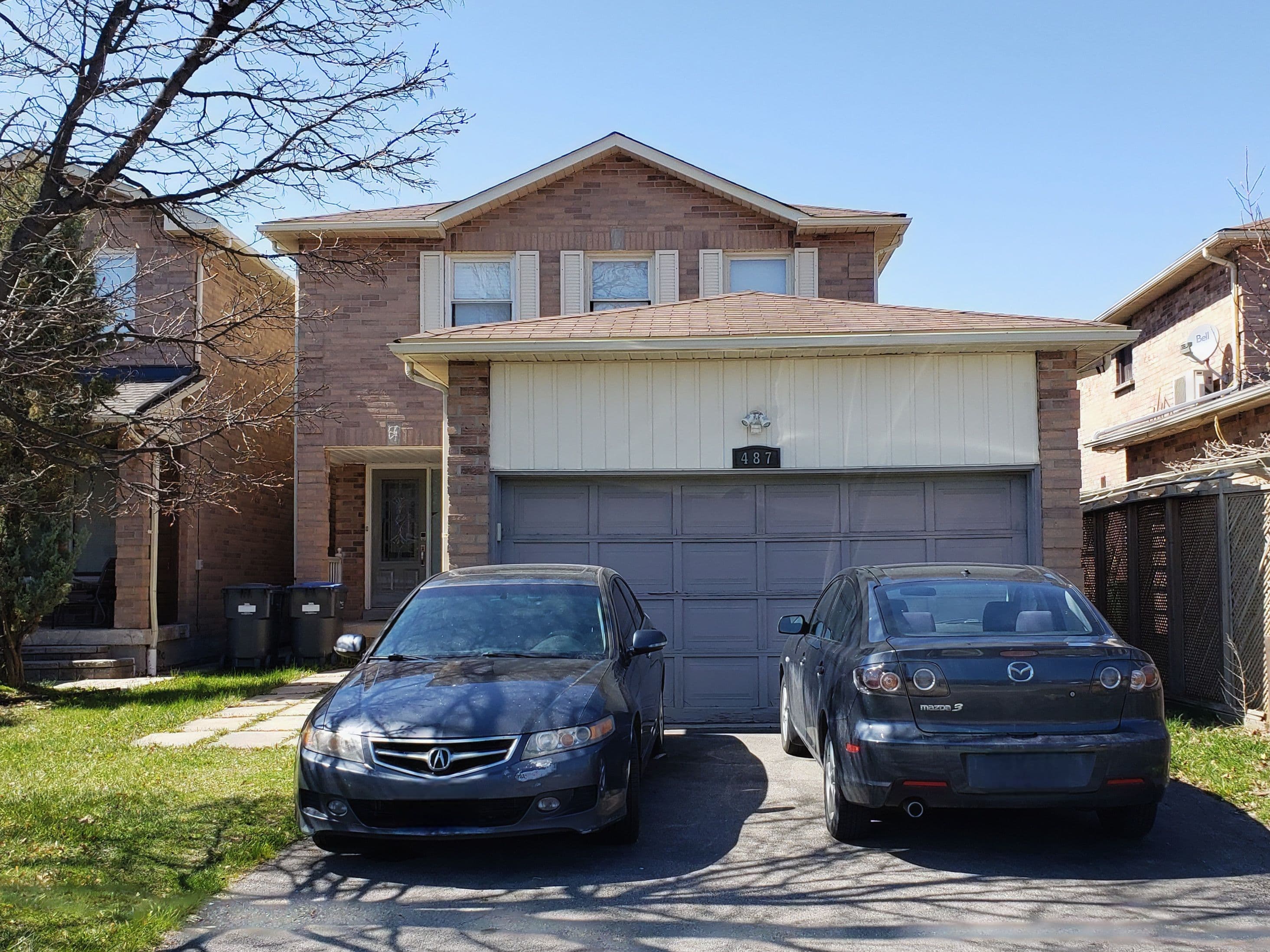 487 Wallenberg Crescent, Mississauga, ON L5B 3M2