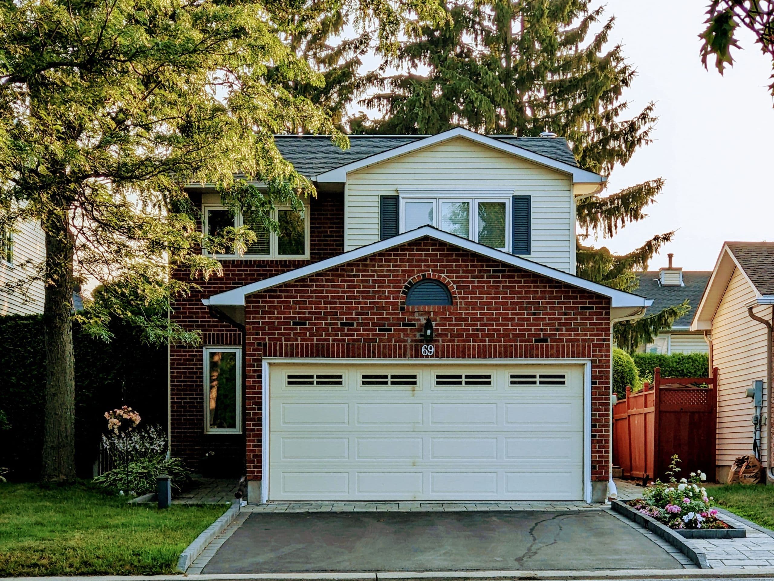 69 Longden Place, Kanata, ON K2M 1T9