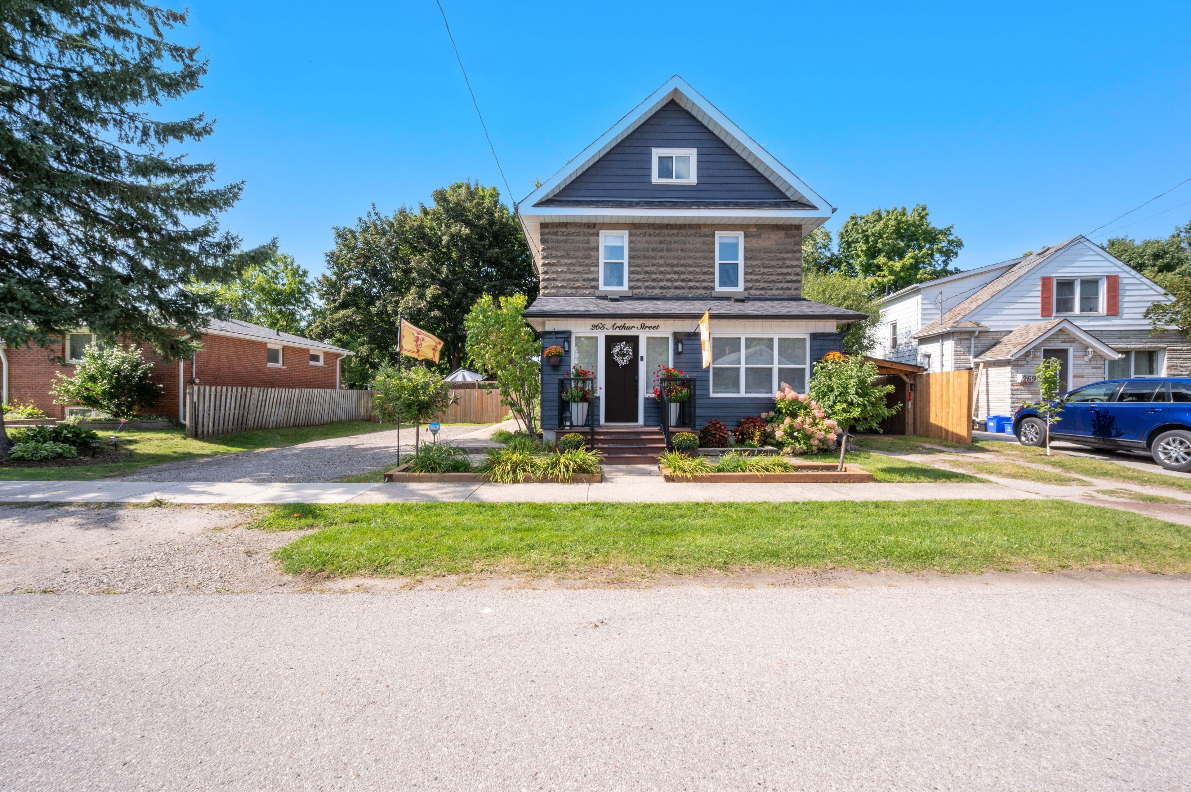 265 Arthur Street, Halton Hills, ON L7J 1M2