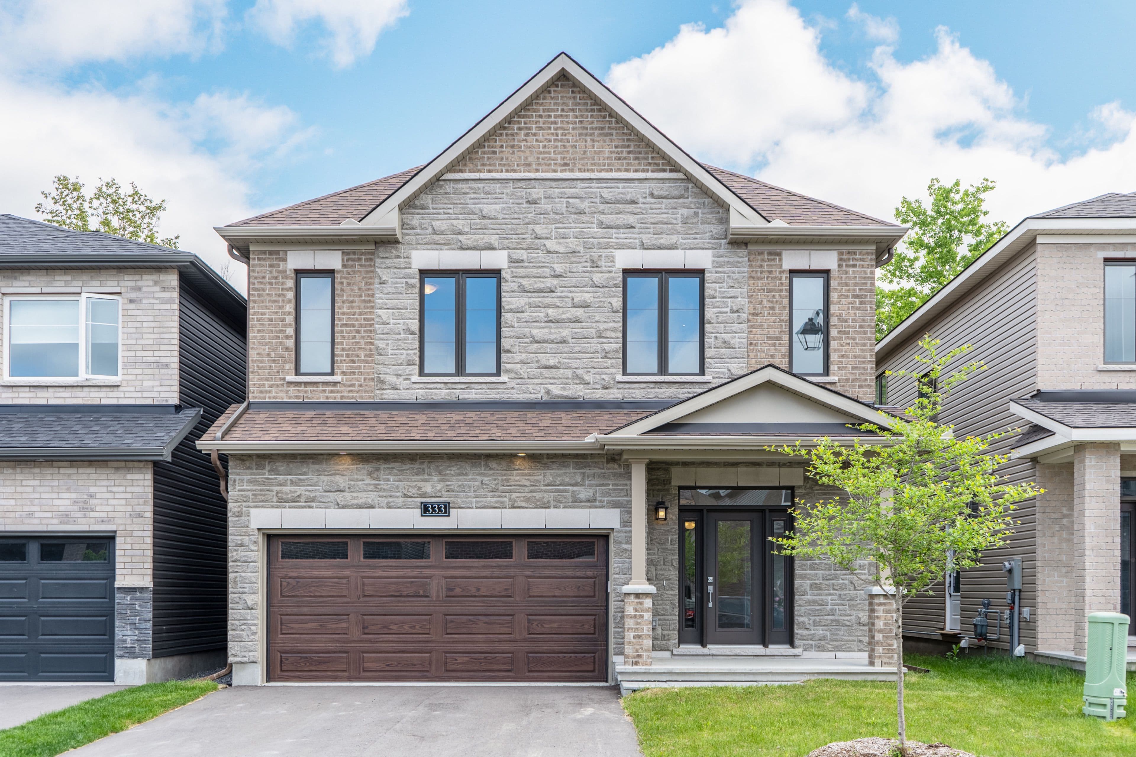 333 Elsie Macgill Walk, Kanata, ON K2W 0K7