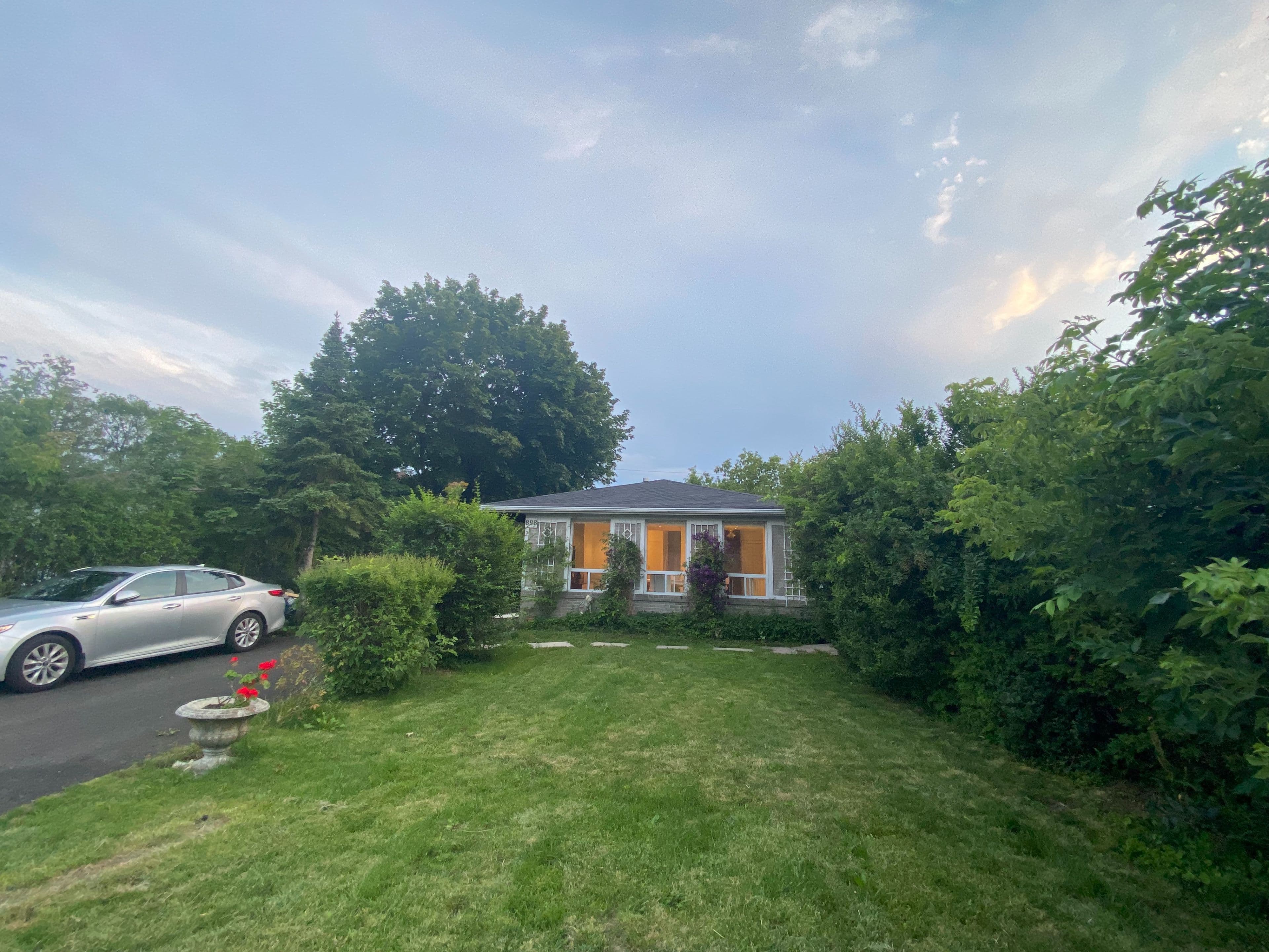 898 Reytan Boulevard Main Floor, Pickering, ON L1W 1Y7