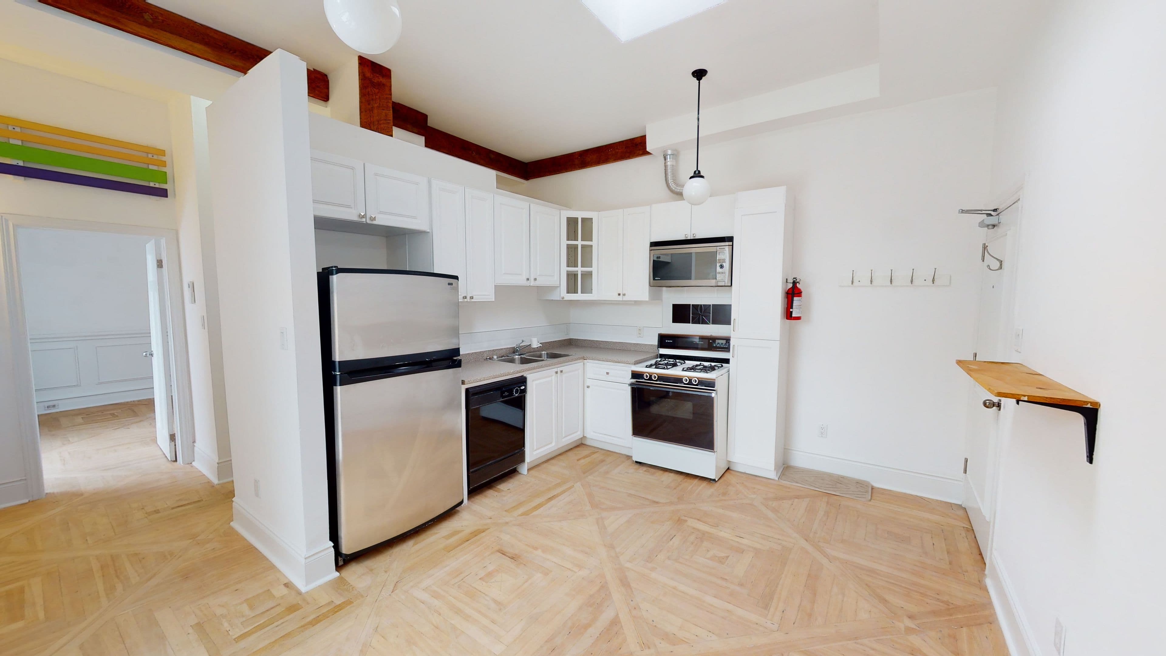 1152 Gerrard Street E 213, Toronto E01, ON M4L 1Y2