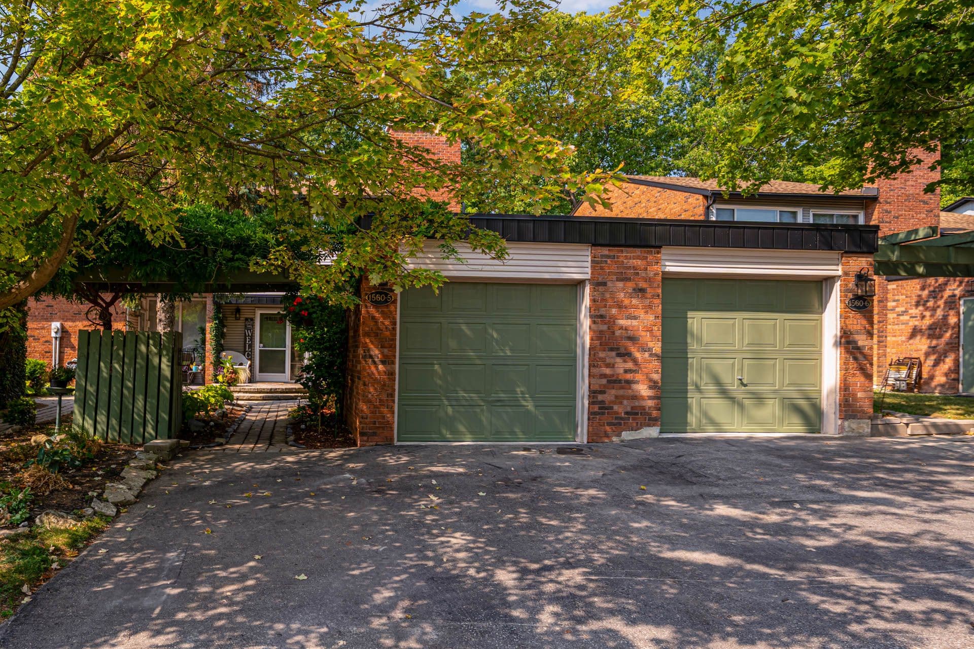 1560 Kerns Road 5, Burlington, ON L7P 3A7