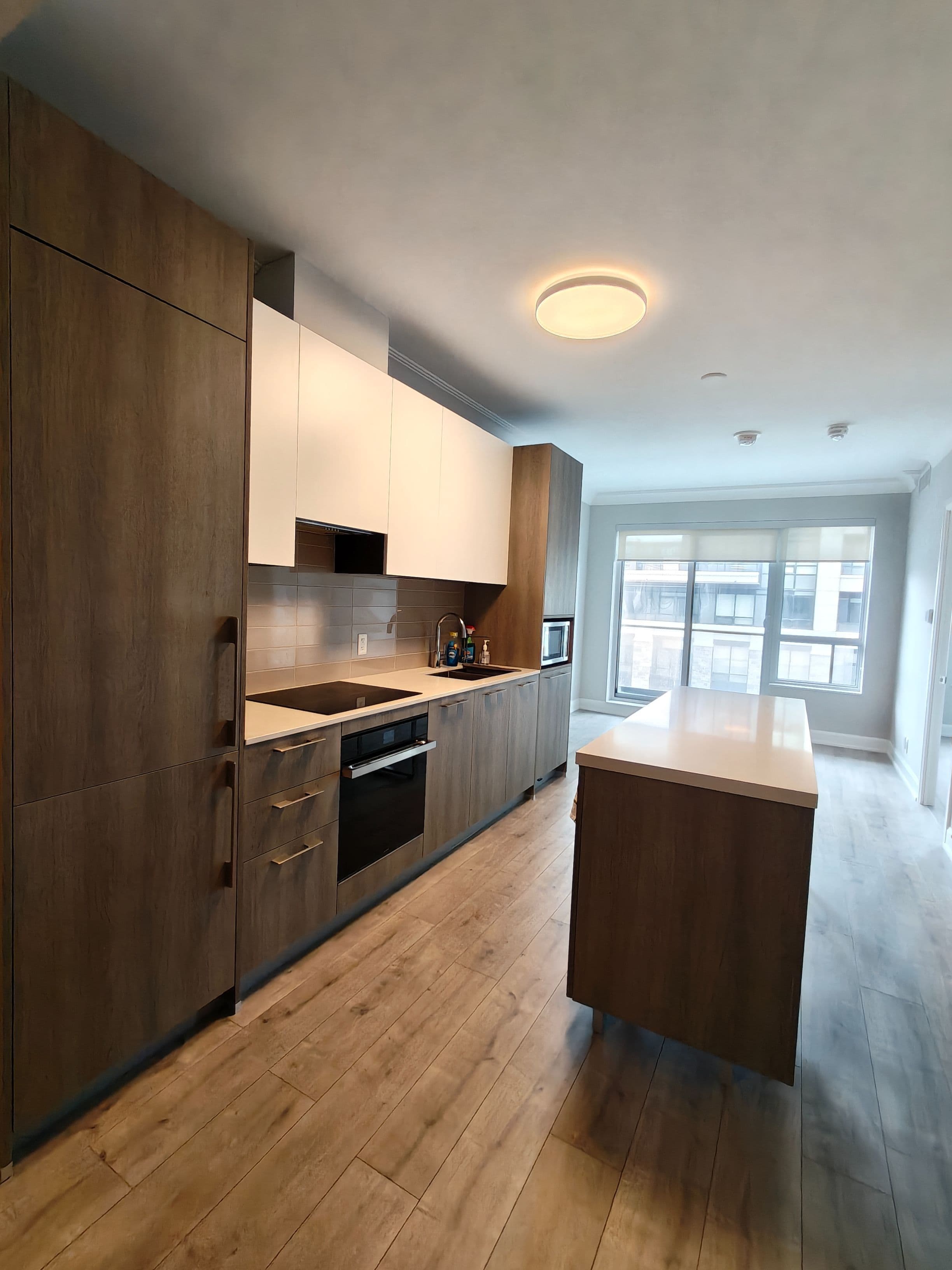 18 Water Walk Drive 302, Markham, ON L3R 6L5