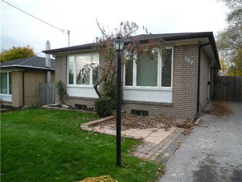 782 Botany Hill Crescent UPPER, Newmarket, ON L3Y 3A8