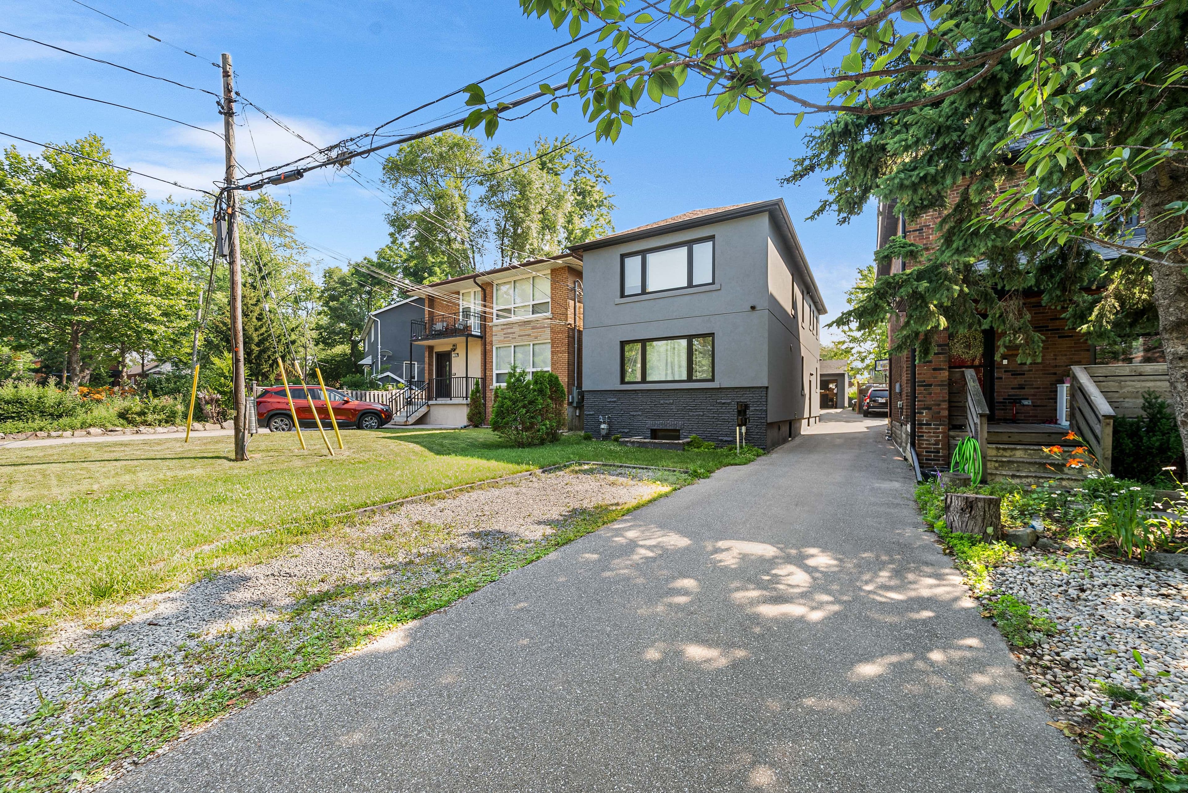 50 Arcadian Circle, Toronto W06, ON M8W 2Y9