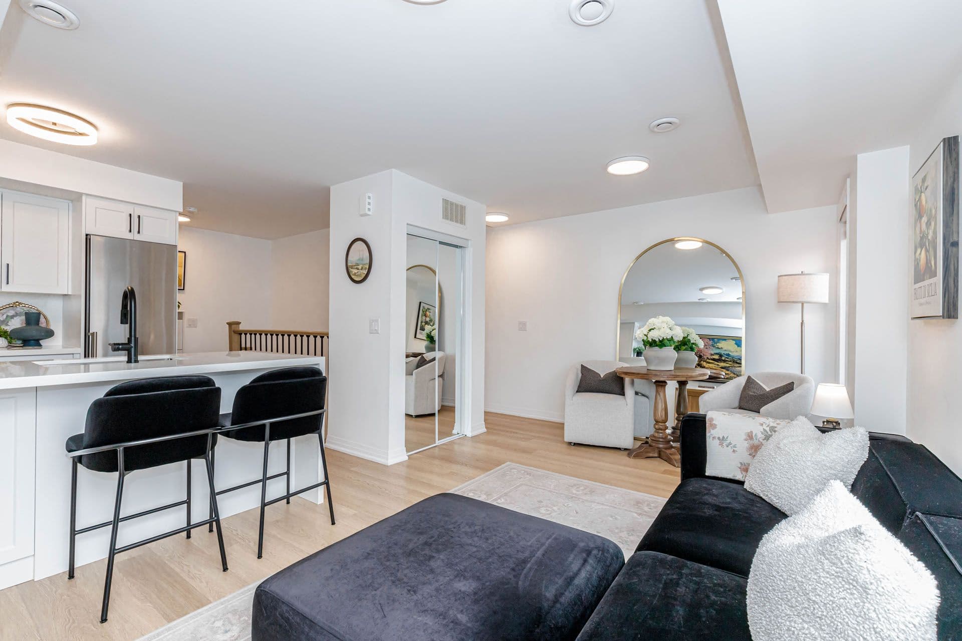 171 William Duncan Road 3, Toronto W05, ON M3K 0B8