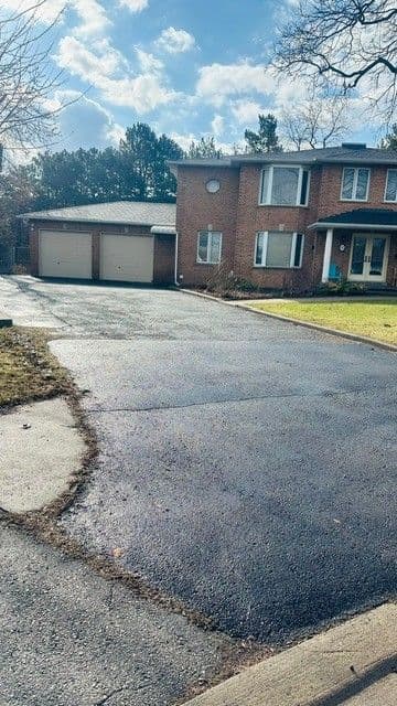 85 Harlow Crescent, Toronto W10, ON M9V 2Y8