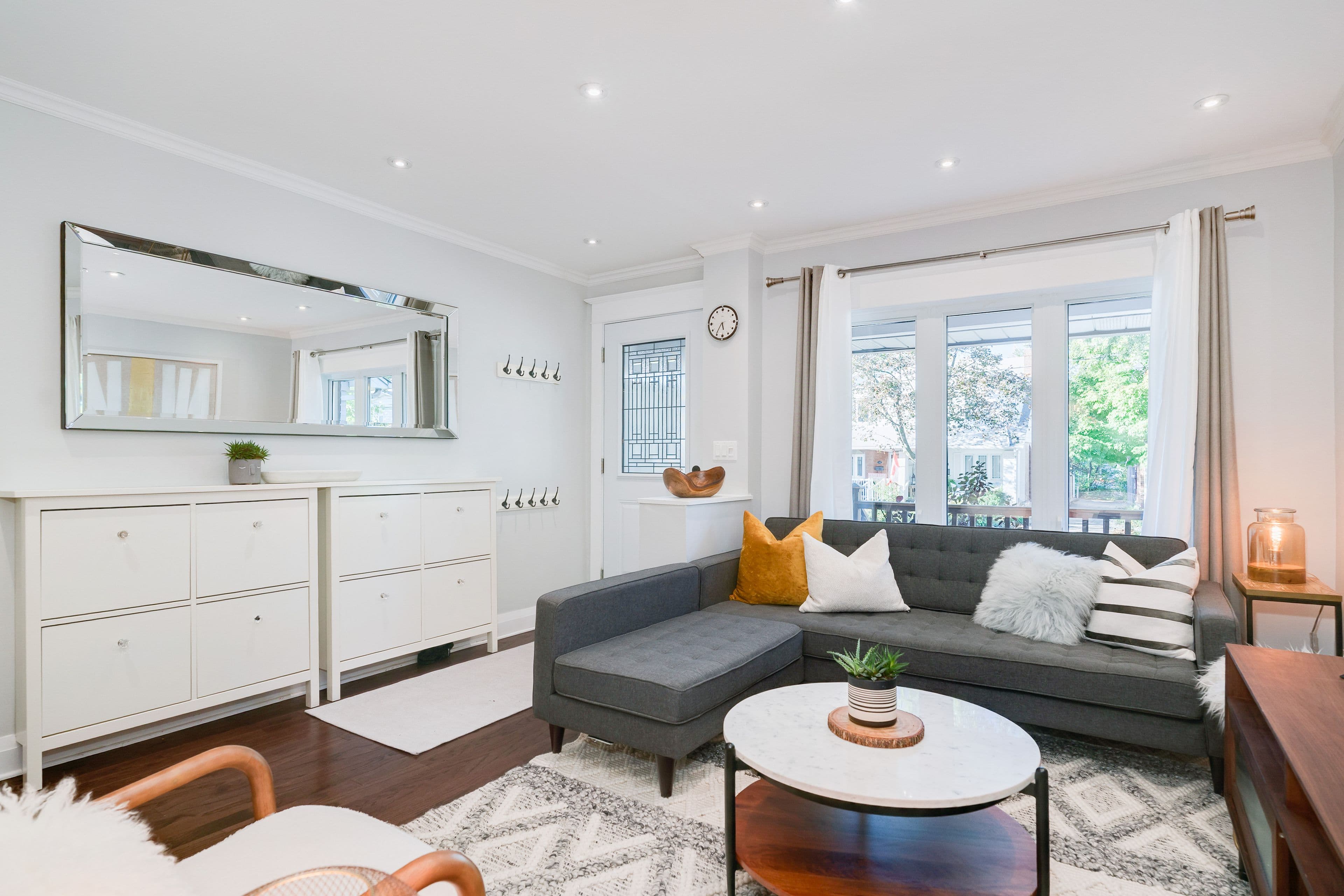 331 Scarborough Road, Toronto E02, ON M4E 3M9