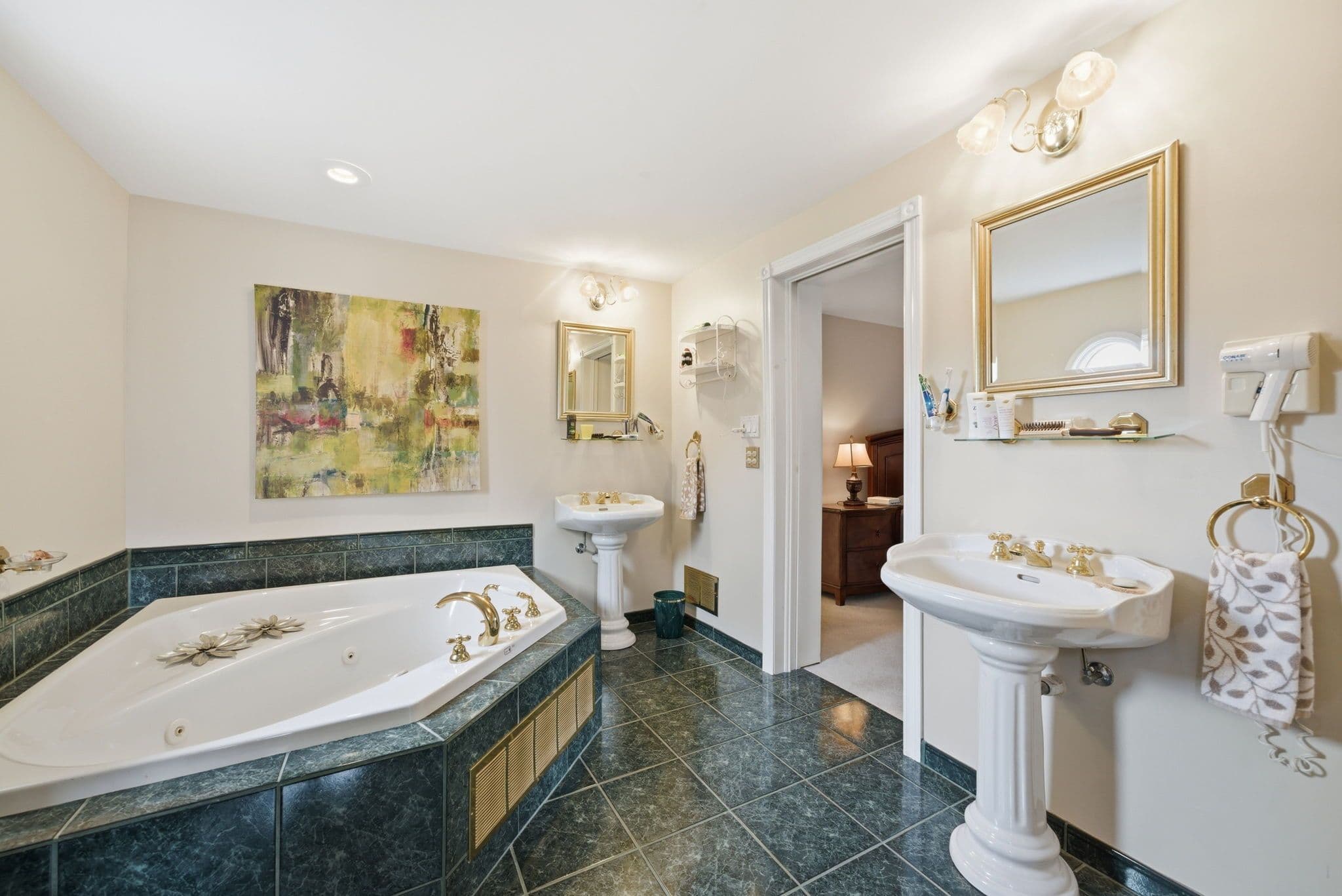 497 Samuel Harper Court, East Gwillimbury, ON L0G 1M0, East Gwillimbury