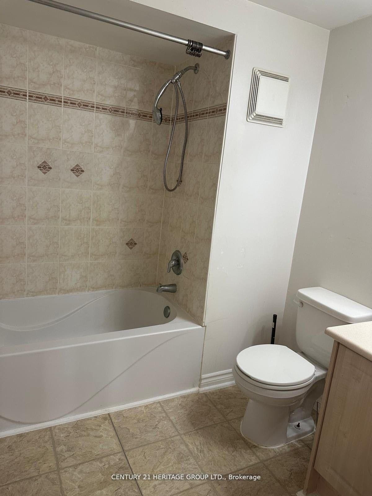 85 Goodwin Drive 5, Barrie, ON L4N 6K4