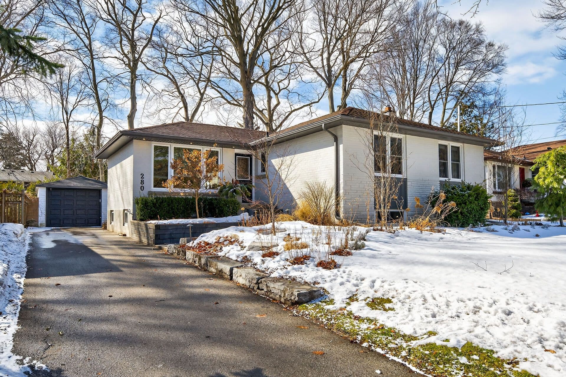 280 Sabel Street, Oakville, ON L6L 3V7