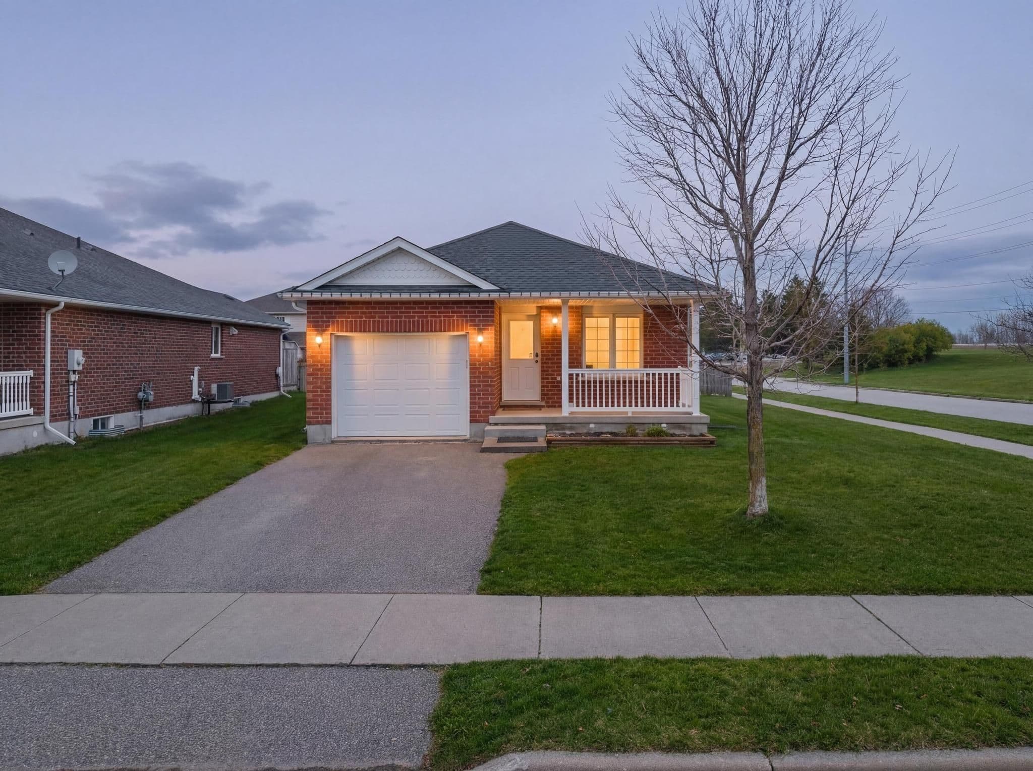 495 E Danby Street E, North Perth, ON N4W 0A5