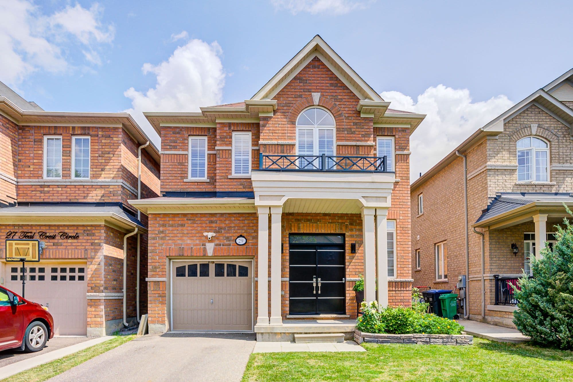 29 Teal Crest Circle, Brampton, ON L6X 2Z5