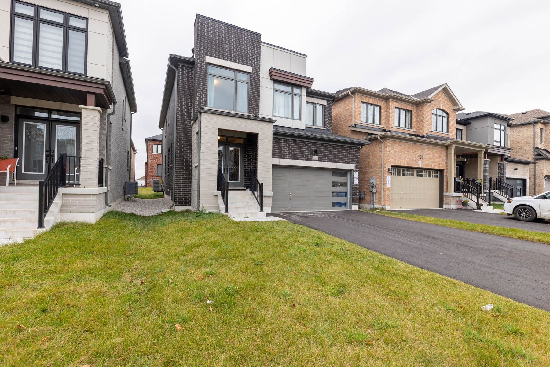 163 Fallharvest Way, Whitchurch-Stouffville, ON L4A 0R8