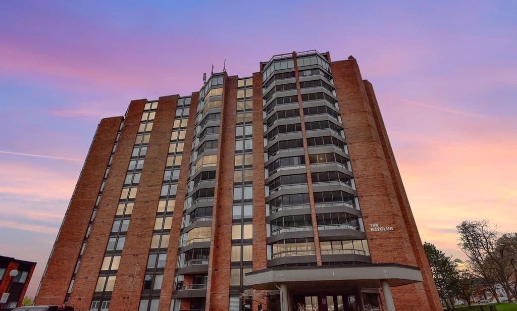 181 Collier Street 405, Barrie, ON L4M 5L6