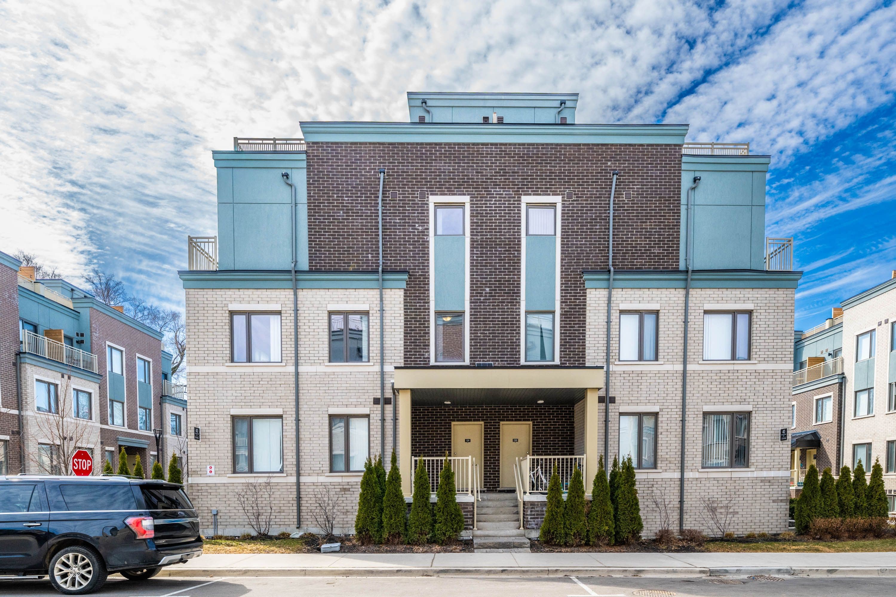 40 William Jackson Way 129, Toronto W06, ON M8V 0J7