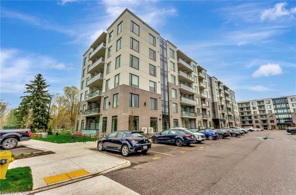 107 Roger Street 101, Waterloo, ON N2J 1A4