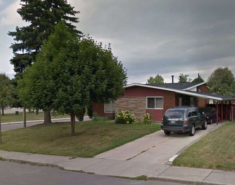 1 Vera Court Upper, Hamilton, ON L8K 4G7