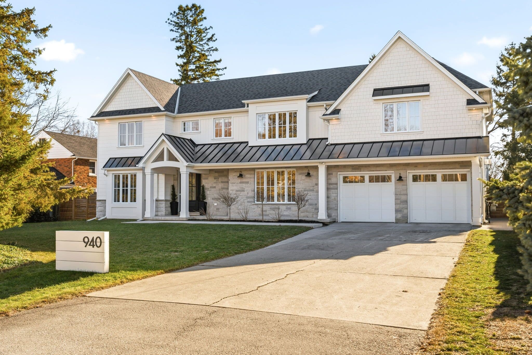 940 Gorton Avenue, Burlington, ON L7T 1S5