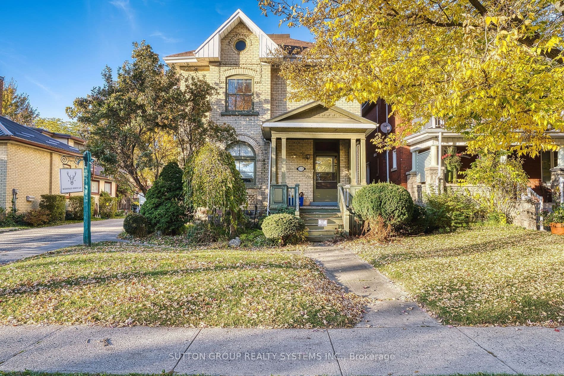 258 Ontario Street, Stratford, ON N5A 3H5