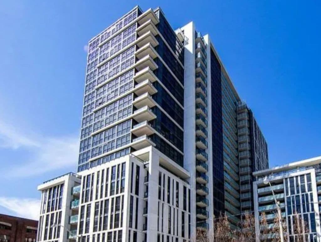 400 Adelaide Street E 2115, Toronto C08, ON M5A 4S3