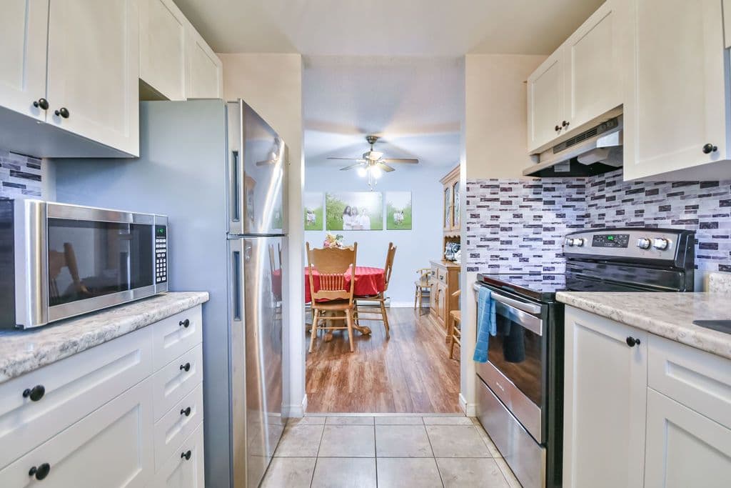 112 Loggers Run 38, Barrie, ON L4N 6X1