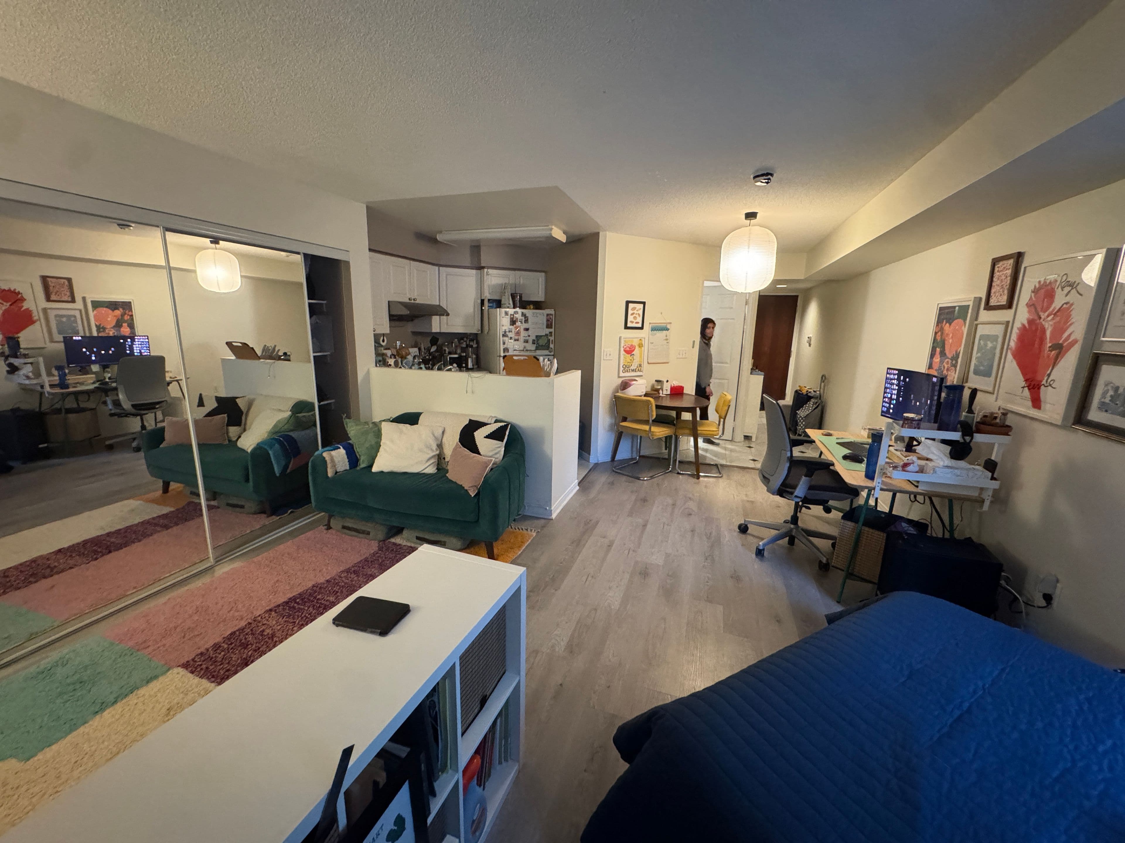 28 Pemberton Avenue 212, Toronto C14, ON M2M 4L1