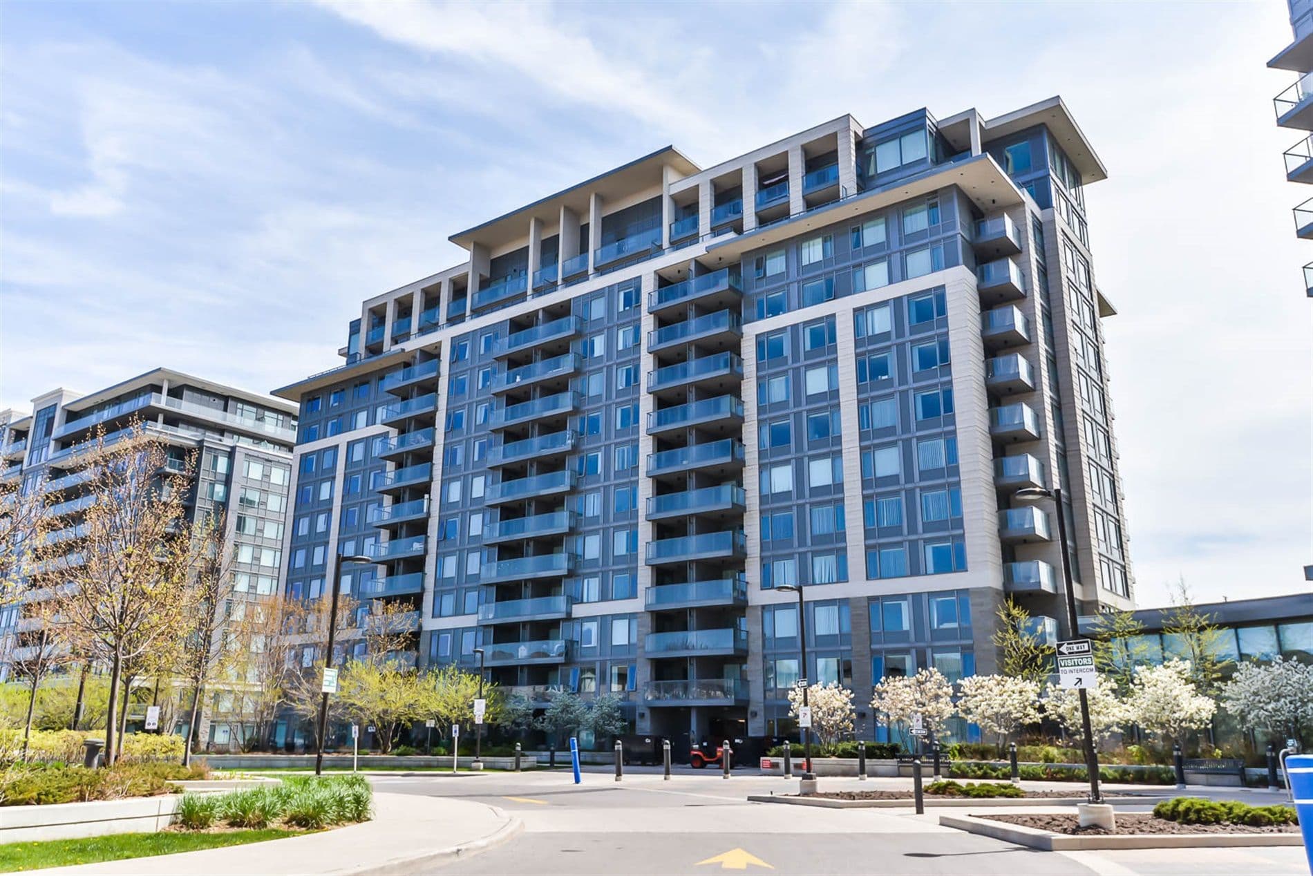 273 South Park Road 509, Markham, ON L3T 0B5