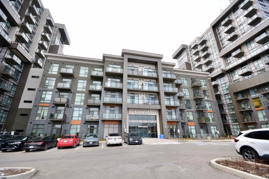 450 Dundas Street E 404, Hamilton, ON L8B 0L7