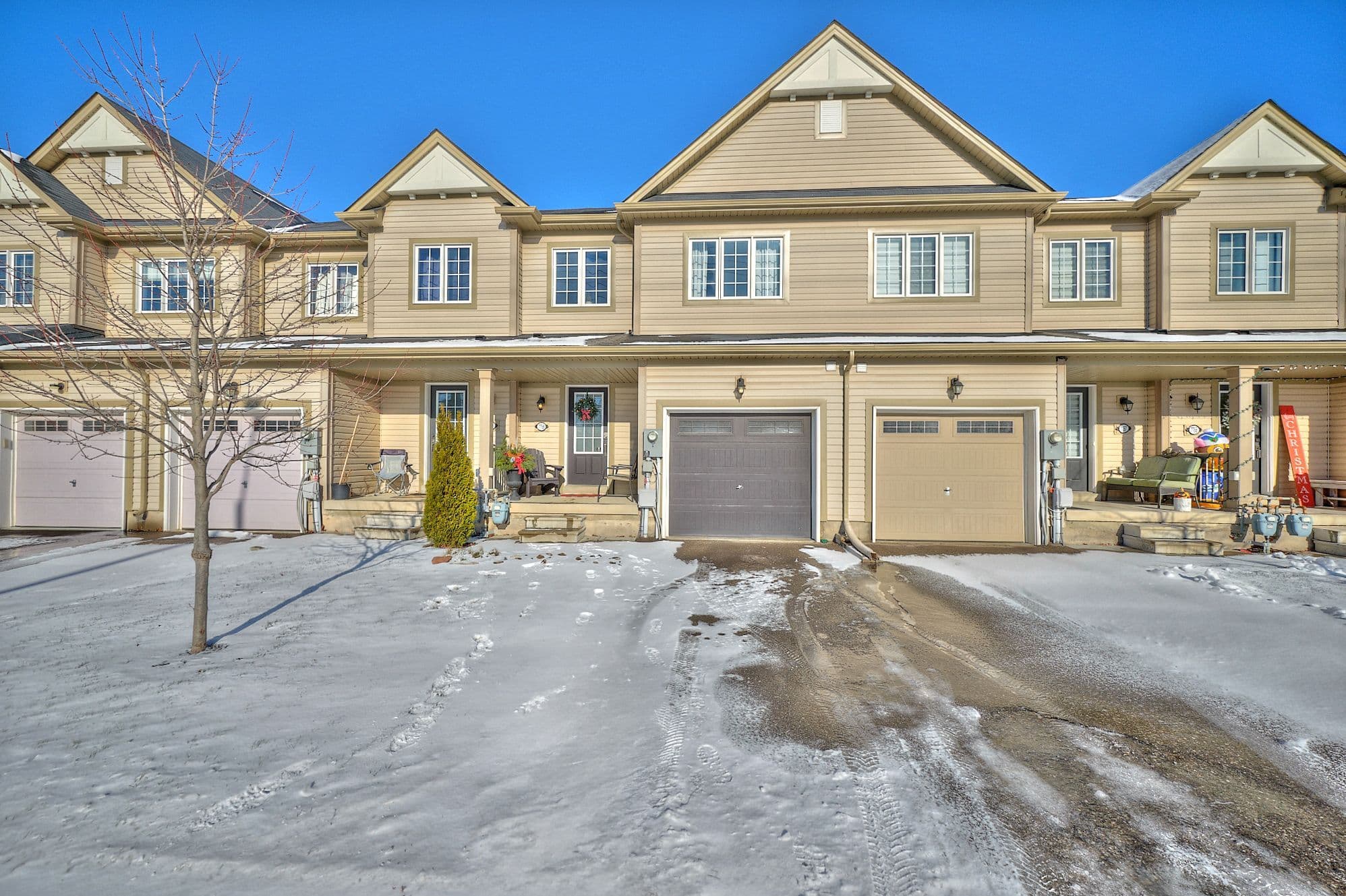7759 White Pine Crescent, Niagara Falls, ON L2H 0P1